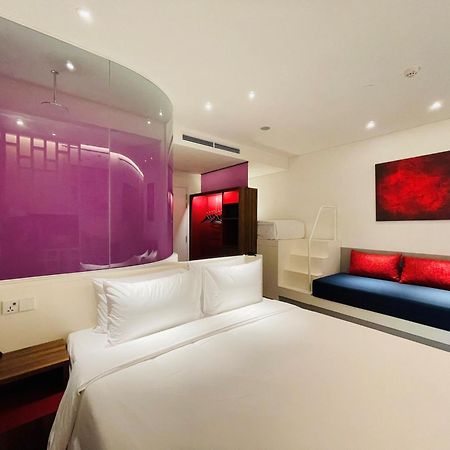 Wink Icon Hotel Danang Riverside - Luxury Suites - 24Hrs Stay & Rooftop Pool Bar Dış mekan fotoğraf