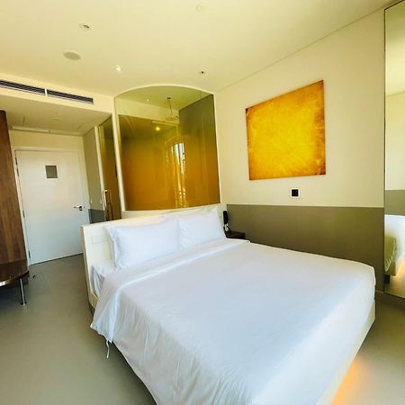 Wink Icon Hotel Danang Riverside - Luxury Suites - 24Hrs Stay & Rooftop Pool Bar Dış mekan fotoğraf