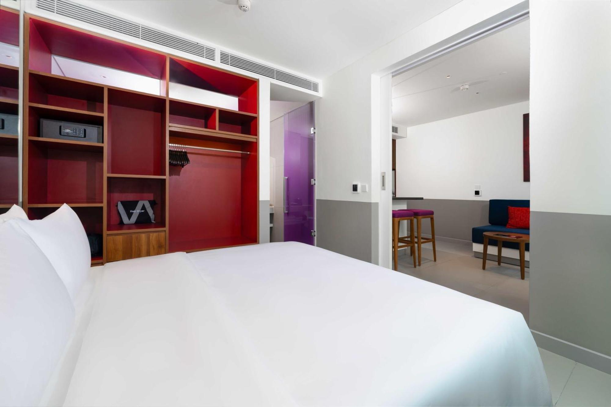 Wink Icon Hotel Danang Riverside - Luxury Suites - 24Hrs Stay & Rooftop Pool Bar Dış mekan fotoğraf