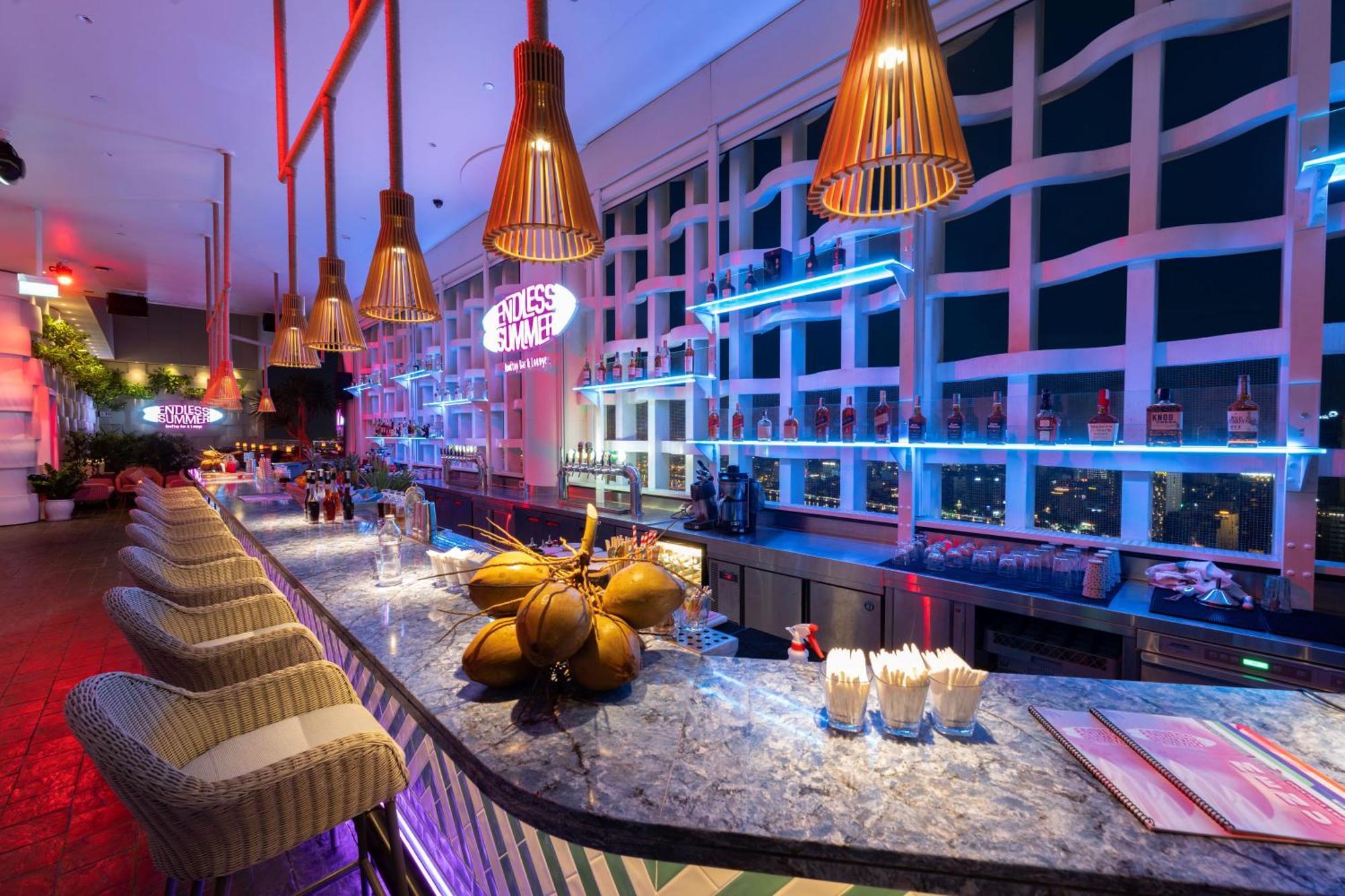 Wink Icon Hotel Danang Riverside - Luxury Suites - 24Hrs Stay & Rooftop Pool Bar Dış mekan fotoğraf