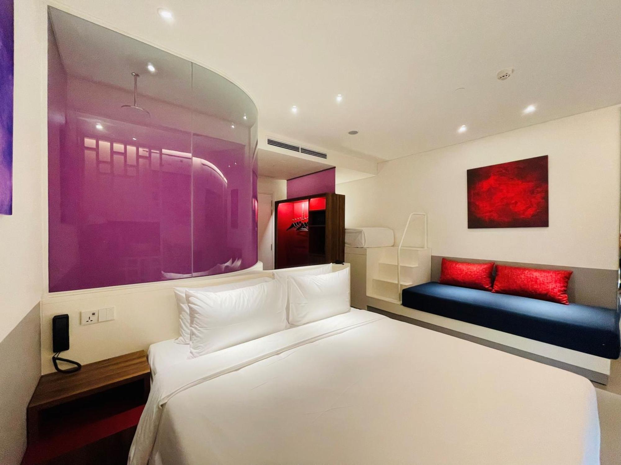 Wink Icon Hotel Danang Riverside - Luxury Suites - 24Hrs Stay & Rooftop Pool Bar Dış mekan fotoğraf