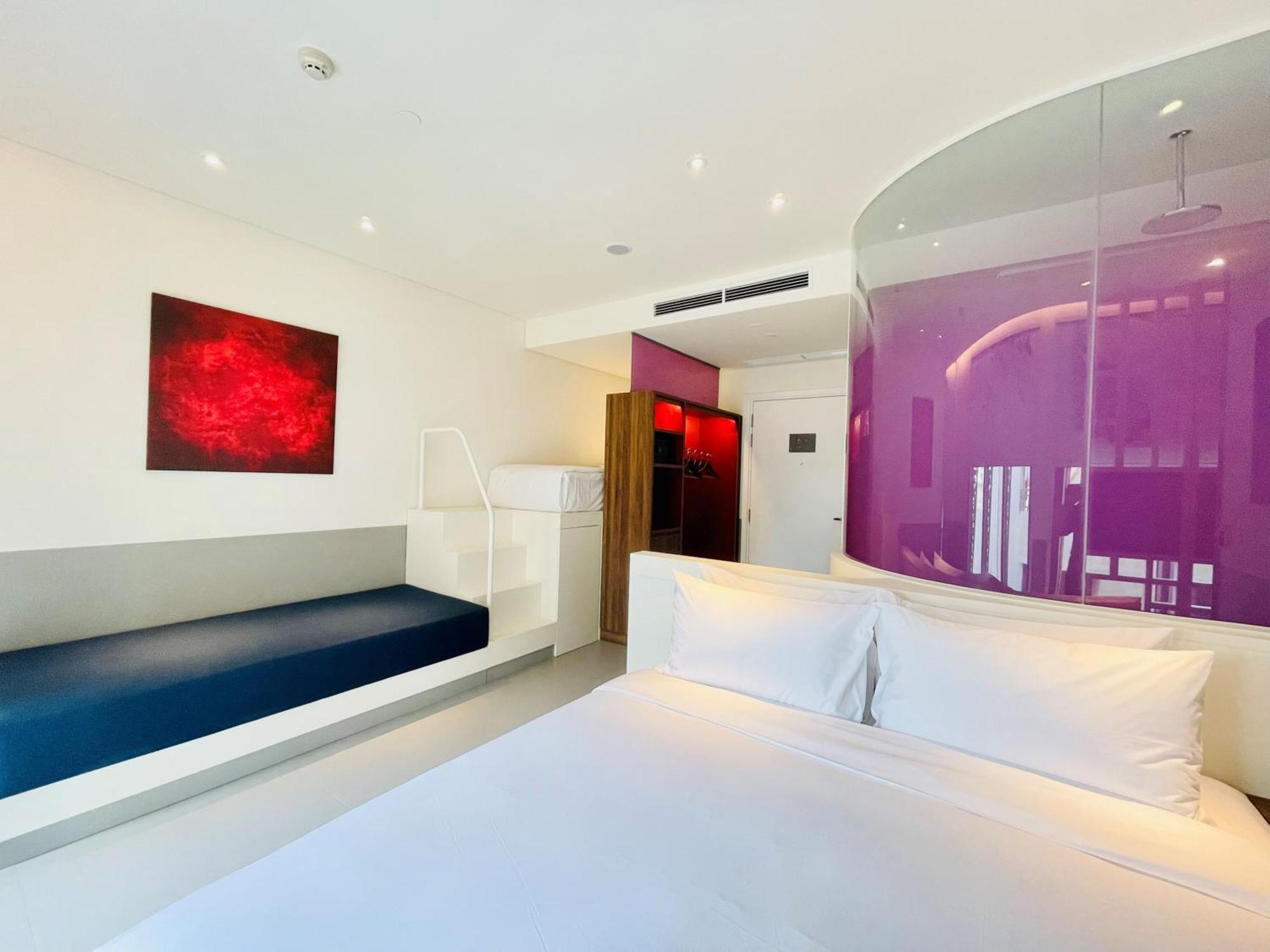Wink Icon Hotel Danang Riverside - Luxury Suites - 24Hrs Stay & Rooftop Pool Bar Dış mekan fotoğraf