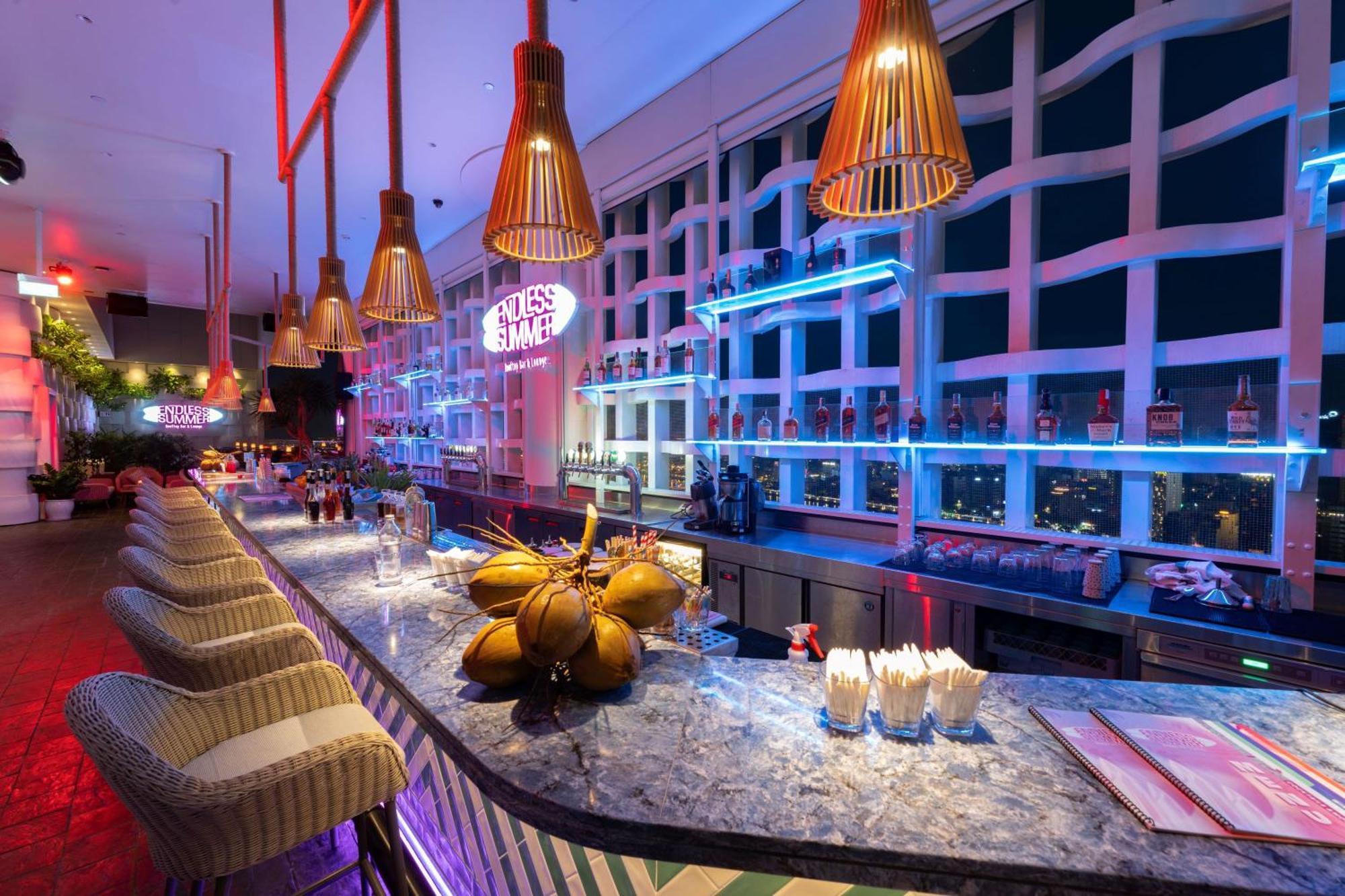 Wink Icon Hotel Danang Riverside - Luxury Suites - 24Hrs Stay & Rooftop Pool Bar Dış mekan fotoğraf